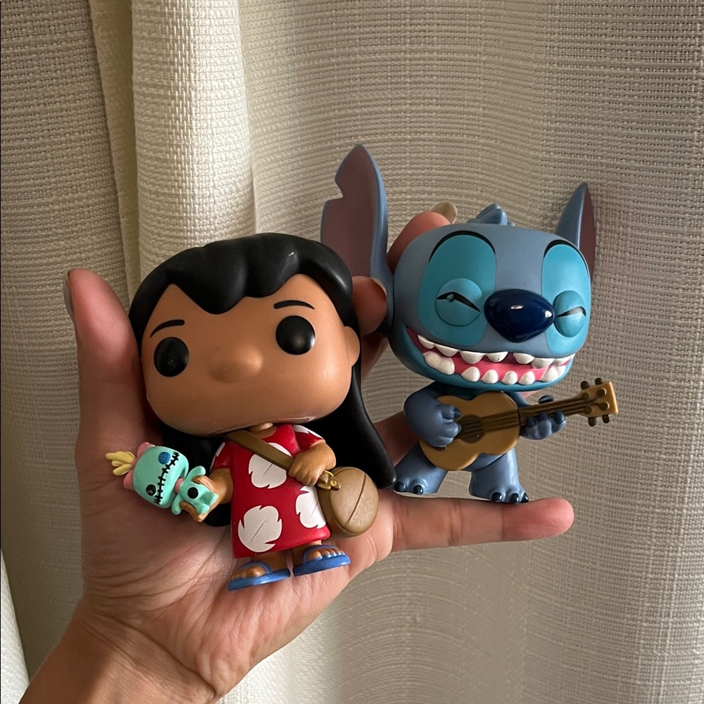 Funko Lilo in Red and Stitch in Blue Figures